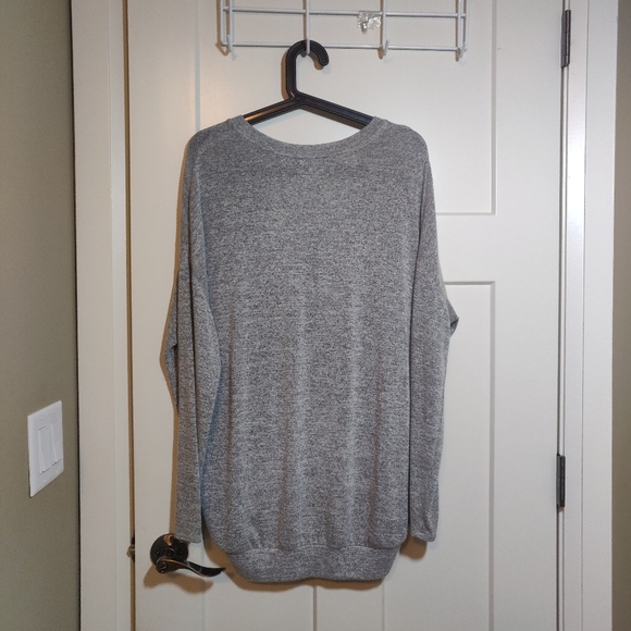 Wilfred Free V-neck Sweater Top - Picture 2 of 5